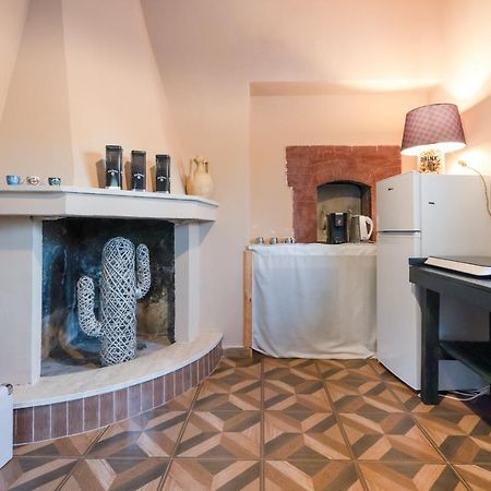 La Fenice Bed And Relax With Swimming Pool Ostuni Εξωτερικό φωτογραφία